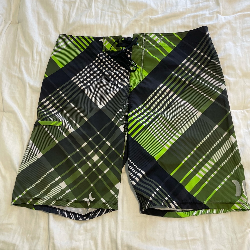 Hurley Men’s Swim Trunk - Picture 1 of 6
